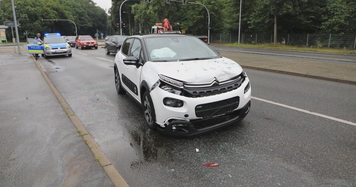 Crash auf Leipziger Straße Sachsen Fernsehen