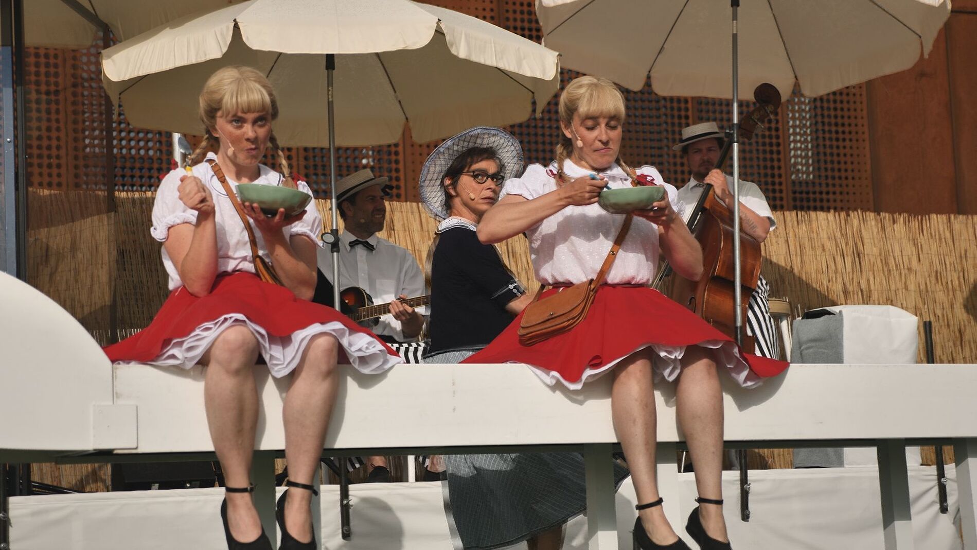 Bühne frei! tjg. zeigt „Das doppelte