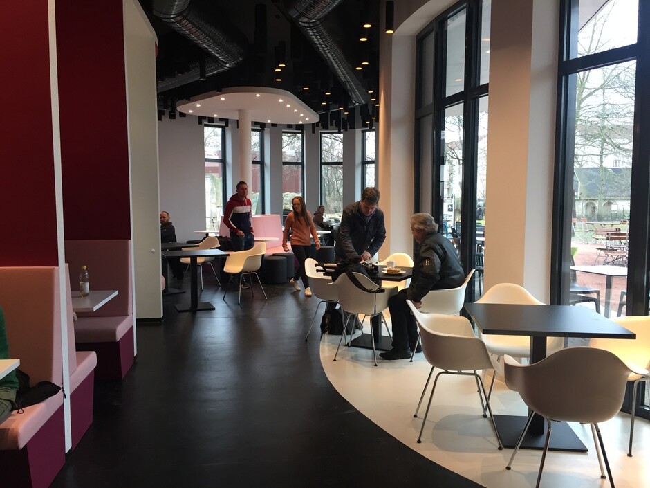 Pinguin Café erstrahlt in neuem Glanz | SACHSEN FERNSEHEN