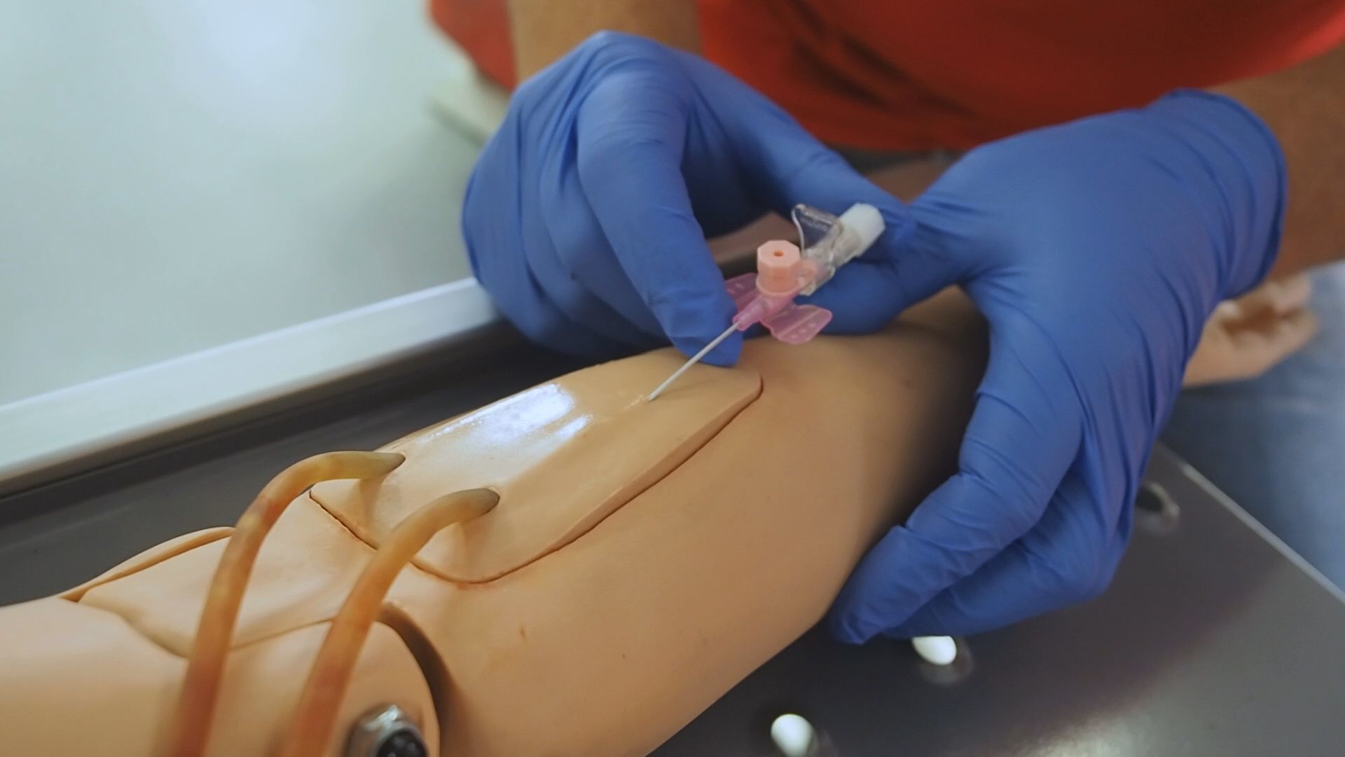 112, Im Einsatz, Feuerwehr, Brand, Feuer, Höhenrettung, Dresden, Wasserrettung, Elbe, Ertrinken, Notfall, Ausbildung, Fortbildung, Notfallsanitäter