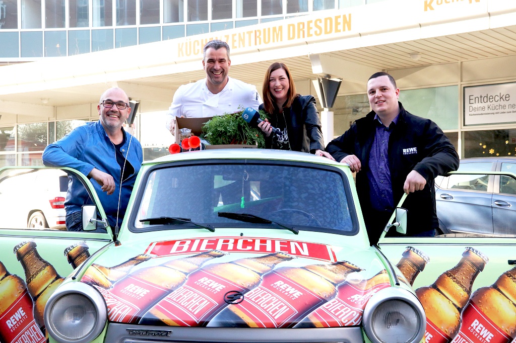 Mitkochshow, Mitkoch-Show, Kochen, rezepte, TV, Gerd Kastenmeier, Sophia Matthes, Dirk Hähnchen, Stefan Köckeritz, Rewe, Rewe Köckeritz, Kastenmeiers, Küchenzentrum Dresden, Küchenstudio, Dresden, Gewinn, Verlosung, Kitchen Aid, Bewerbung, Hobbykoch, Rezeptideen, Nachkochen, Video