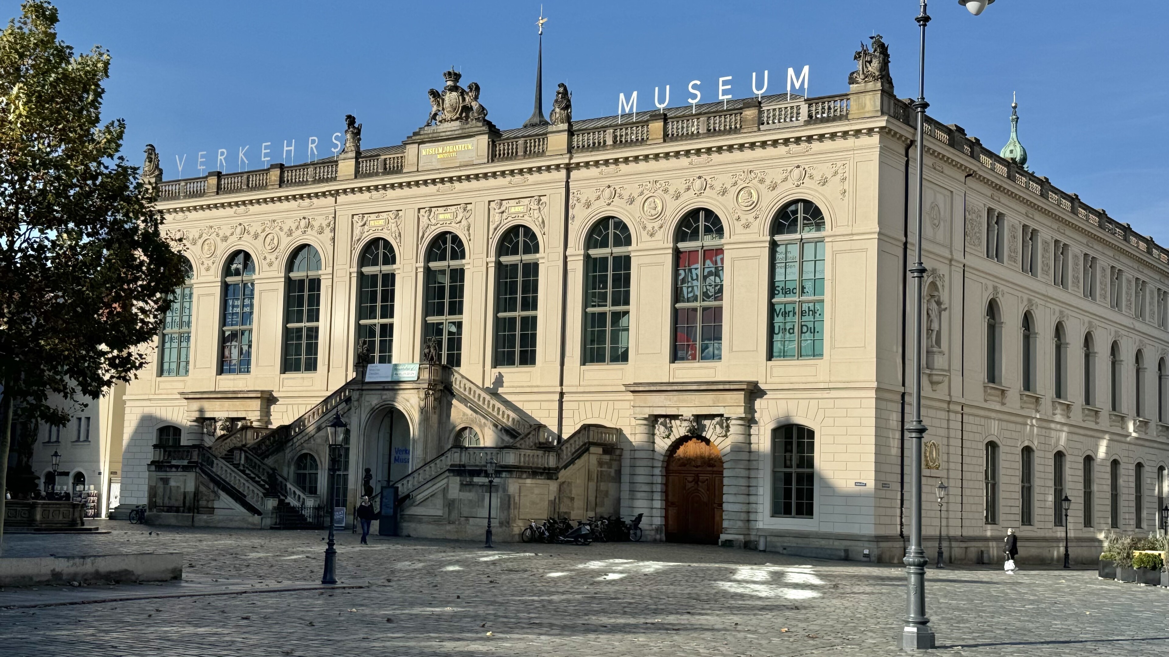 Verbrenner-Aus: Experten diskutieren in Dresden