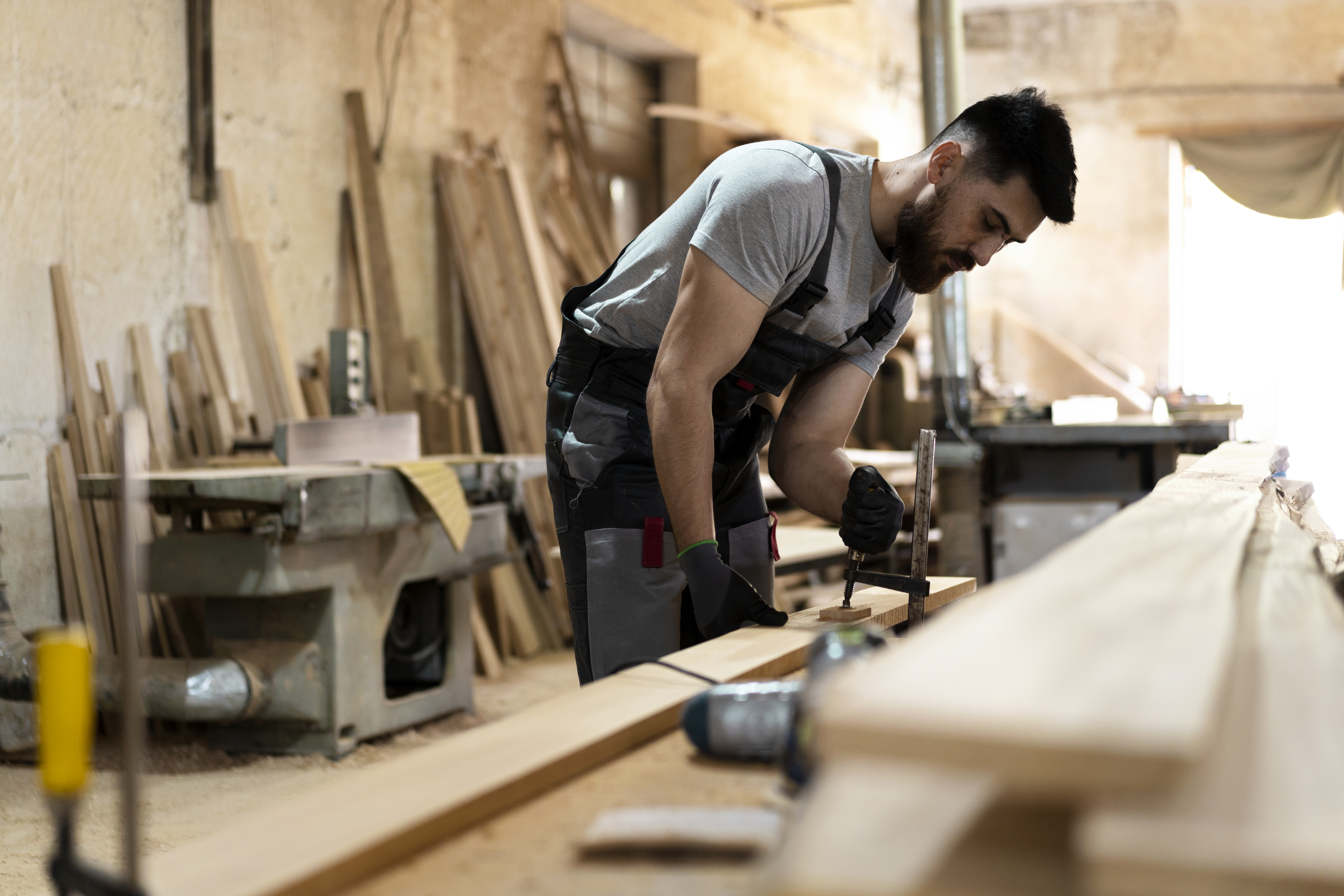 Handwerk: Schwierige Konjunktur lässt Schwarzarbeit boomen