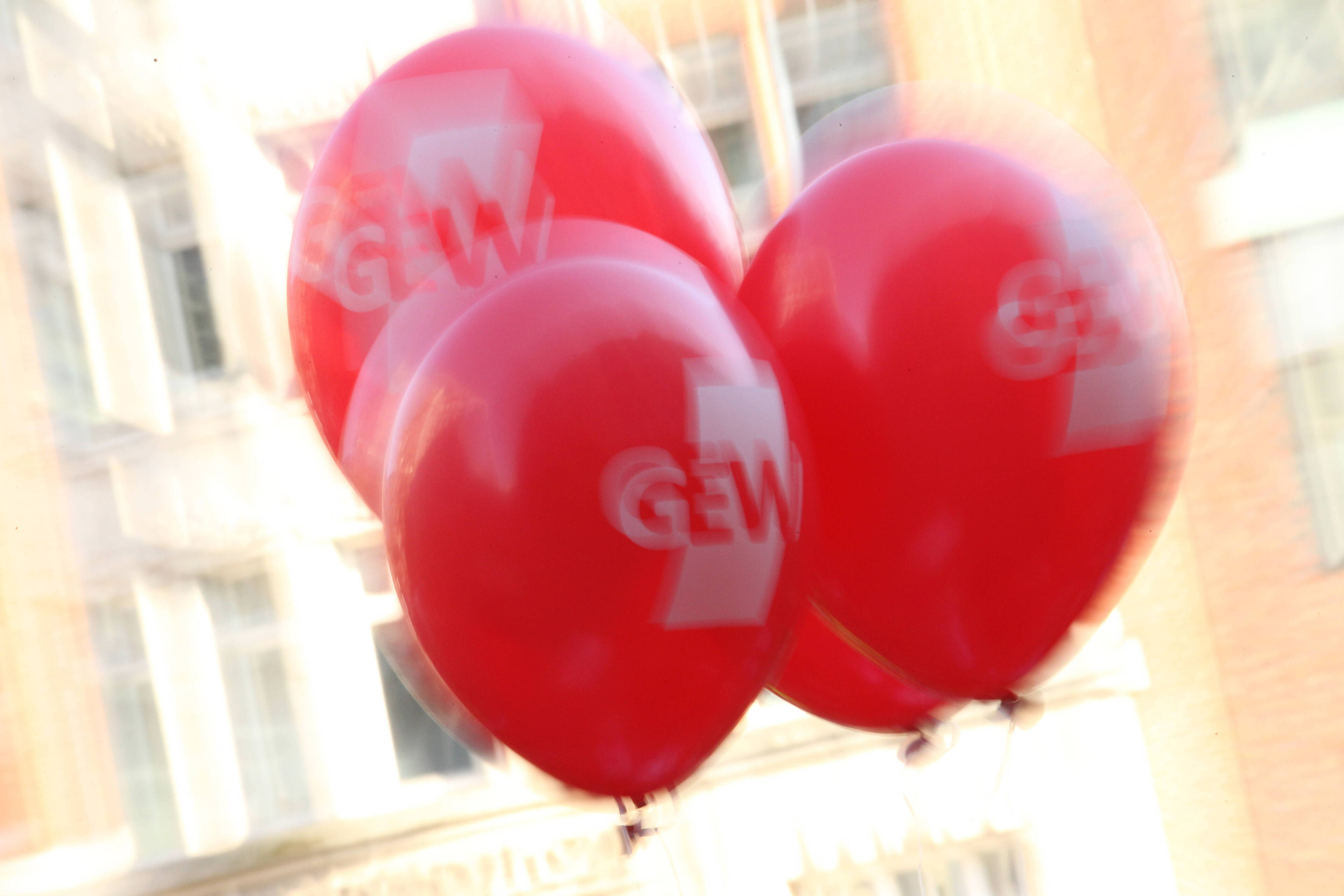 GEW Sachsen fordert Entlastungspaket