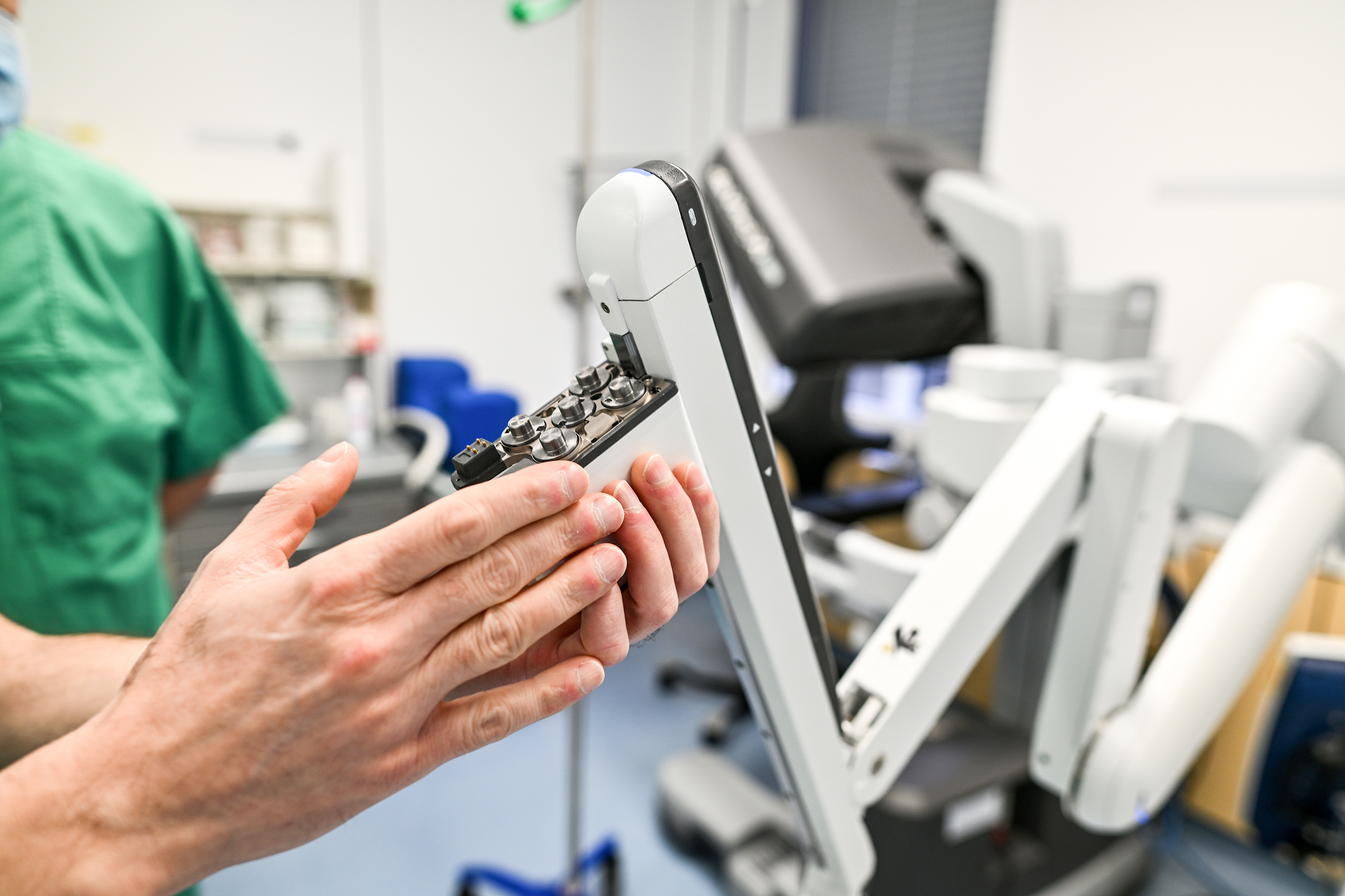 OP-Roboter helfen Ärzten in Sachsen