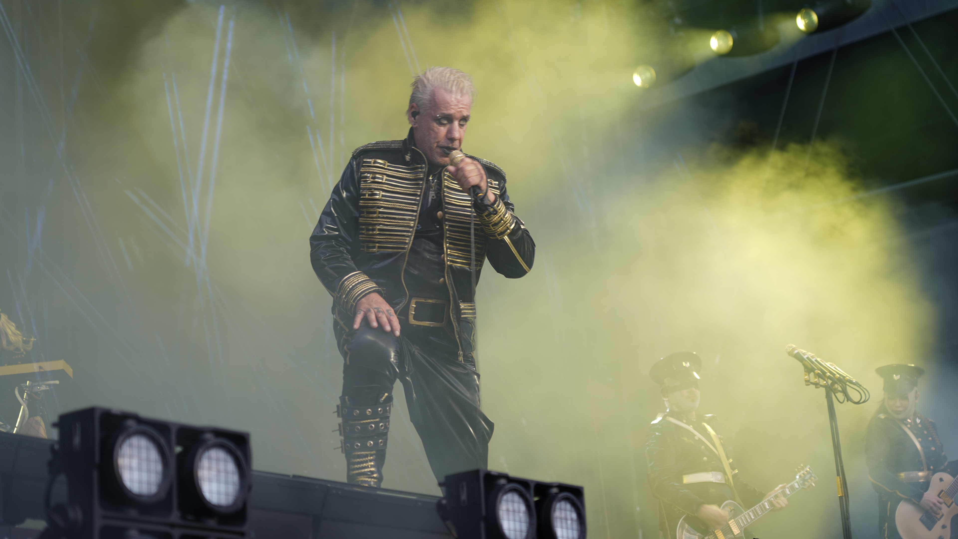 Till Lindemanns Festival am „Völki“ gestartet