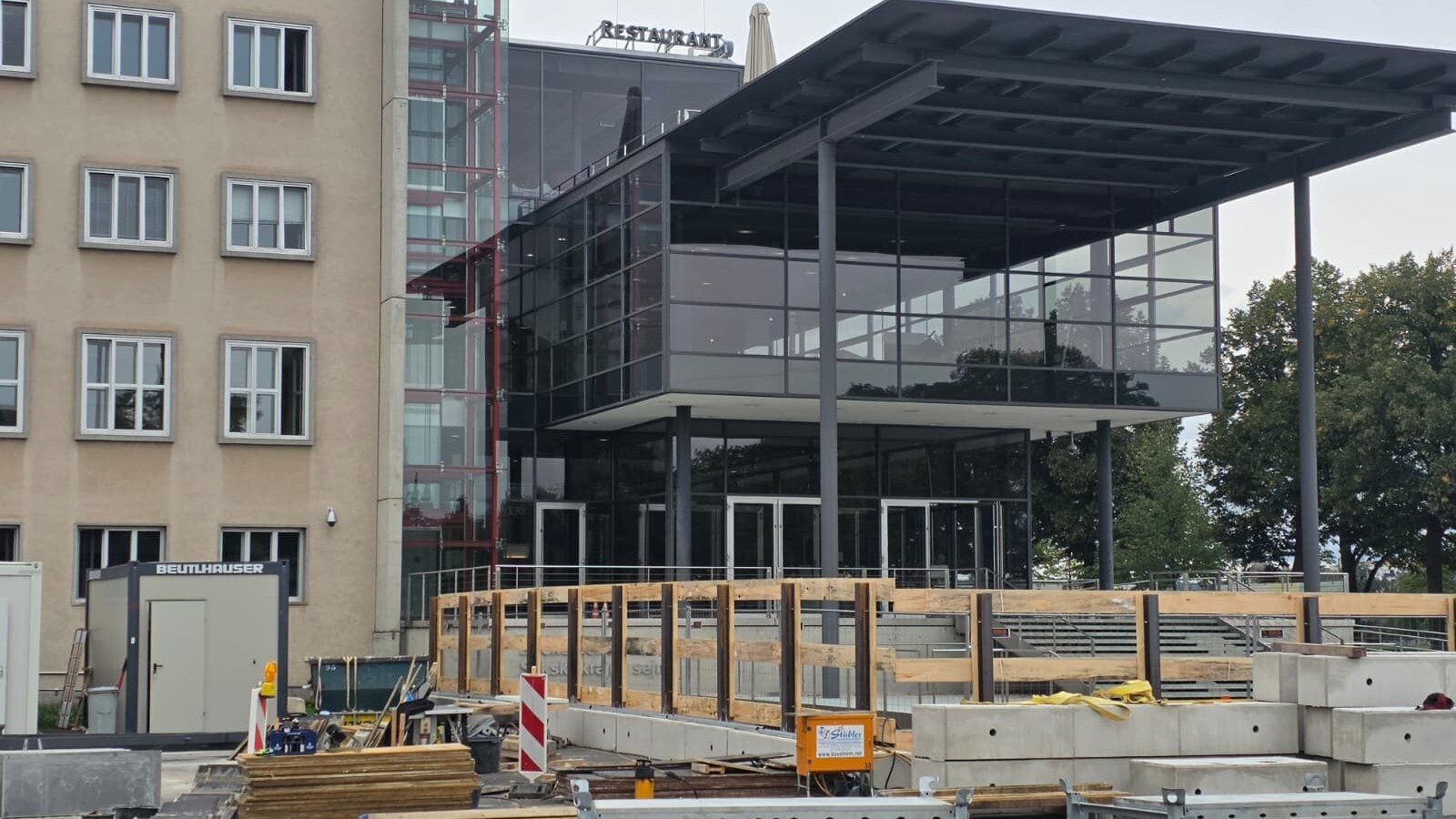Landtag wird für 317 Millionen Euro erweitert