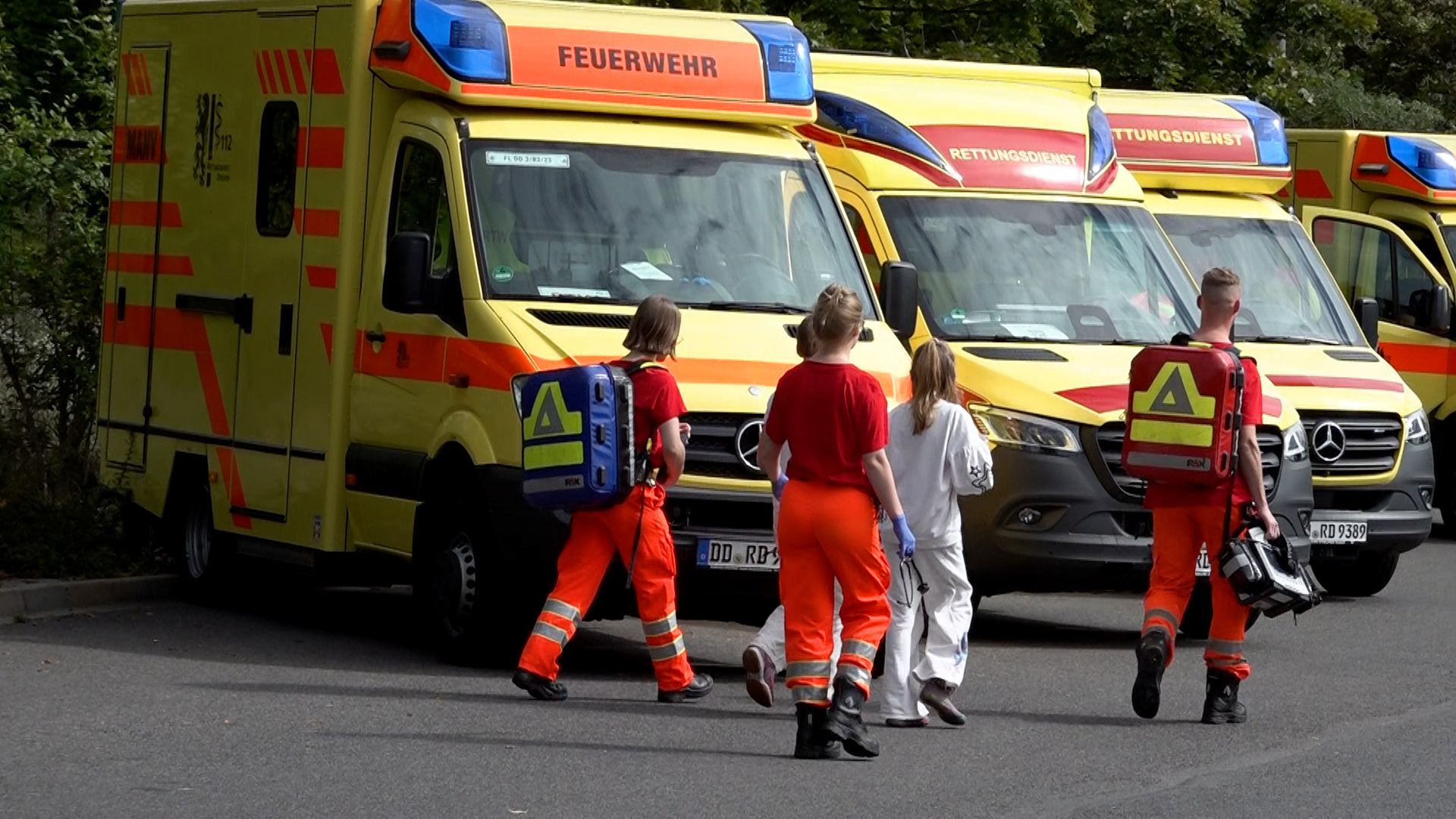 Reizgas-Verdacht an Dresdner Schule: Ursache weiter unklar