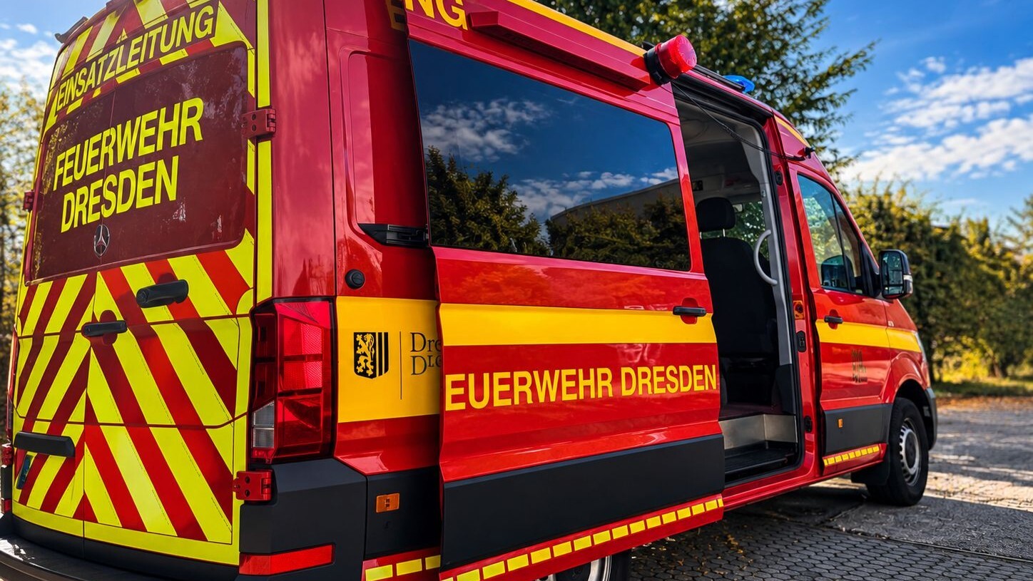 83-Jähriger in Dresdner Waschanlage eingeklemmt